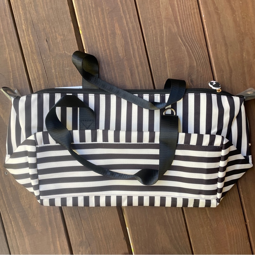 Alice + Olivia - Striped Duffel Bag - Picture 4 of 4